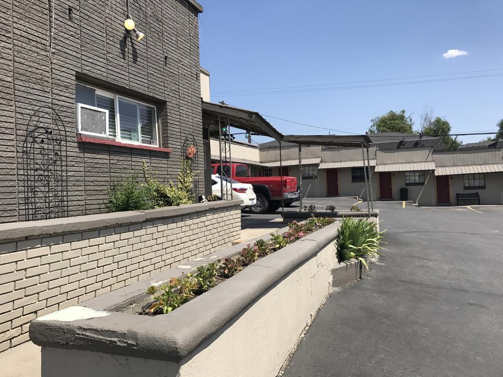 Selkirk Motel Colville Dış mekan fotoğraf